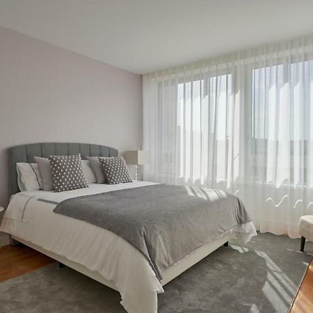 Luxury Apartment In The Most Privileged Lisbon Exterior photo
